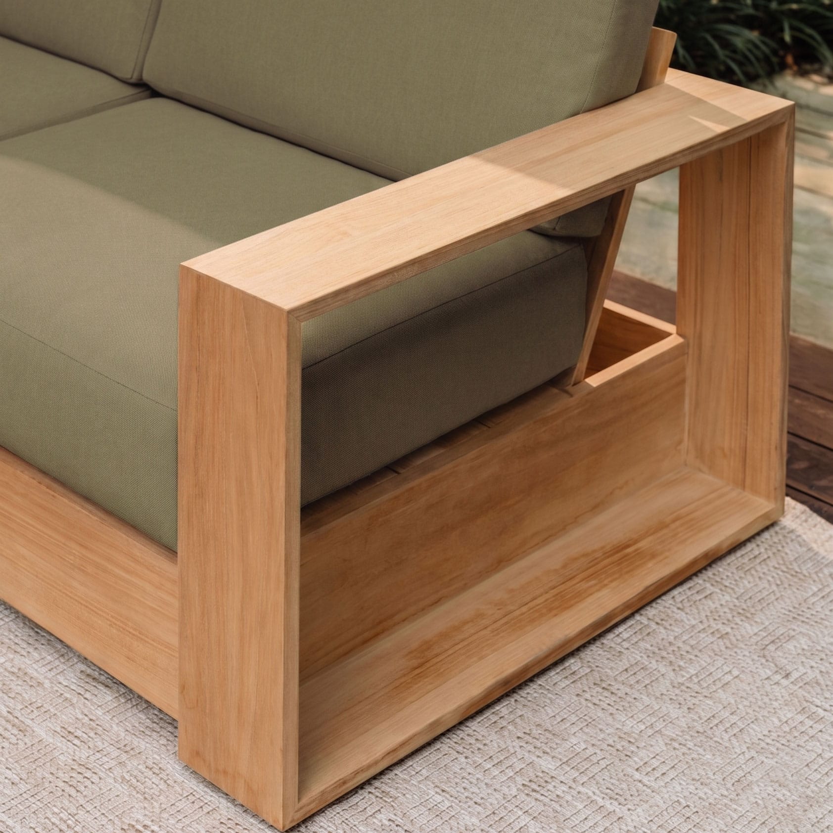 Cove Ottoman