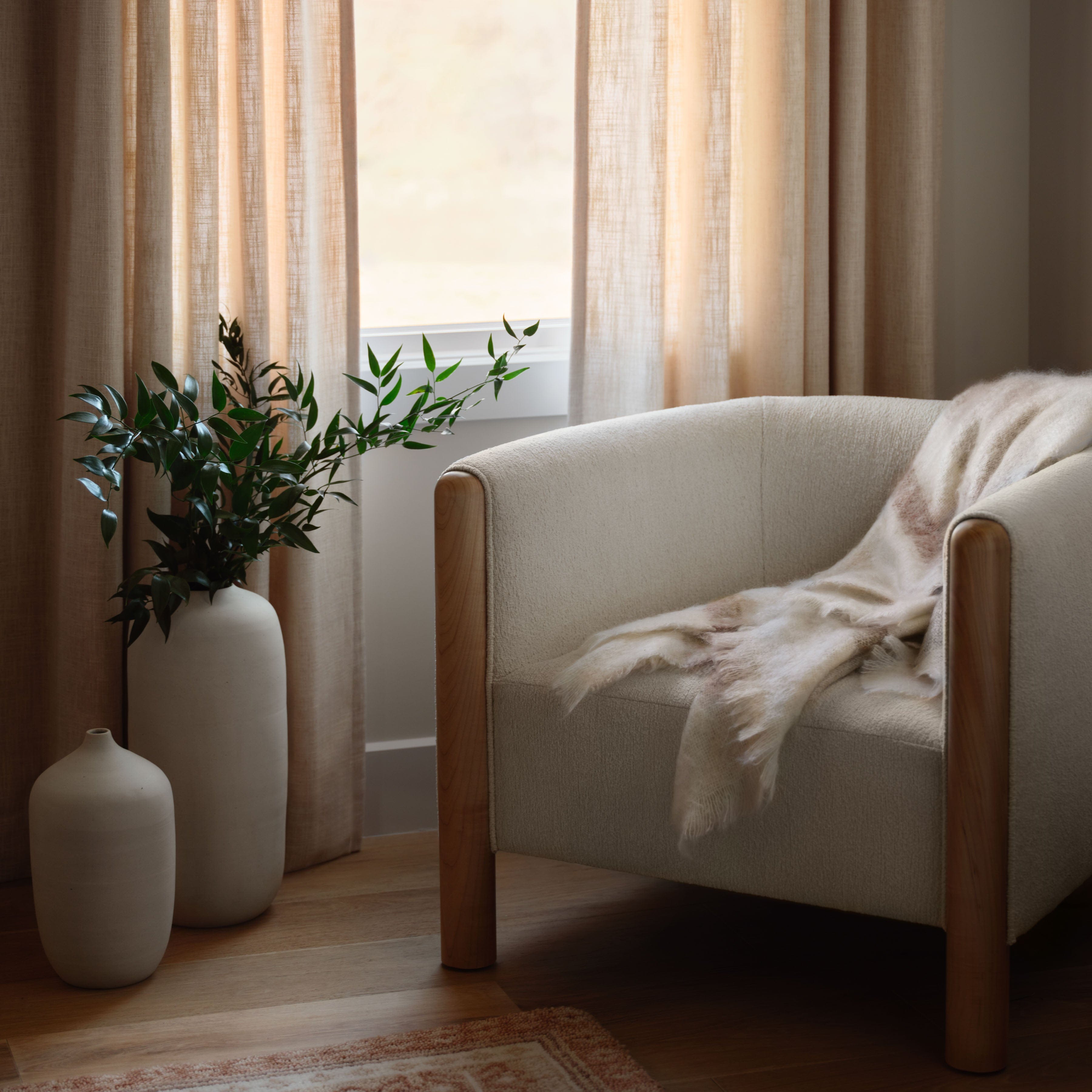 Laurel Armchair